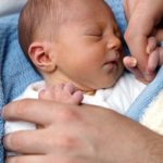 Surveiller l'évolution du virus de la bronchiolite de Bébé